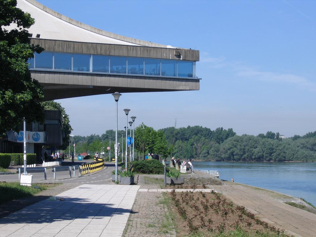 Danube Apartment Белград Екстер'єр фото